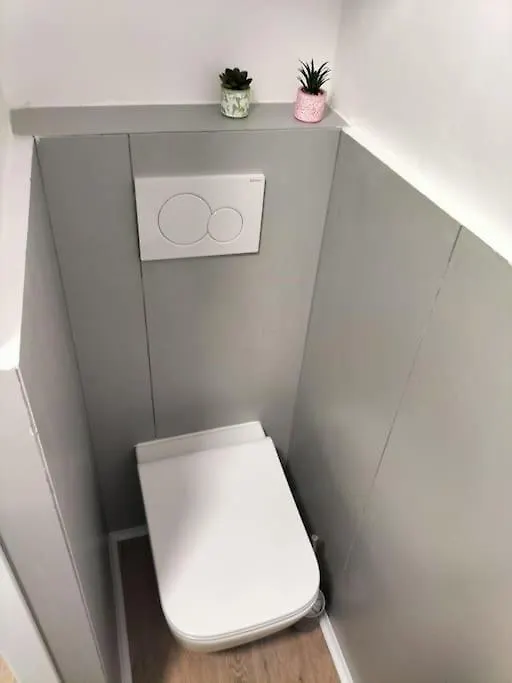 Cozy Apartment Near The Station Florence